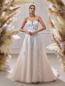 无肩带象牙色刺绣薄纱婚纱 - 带花卉蕾丝的优雅舞会礼服，适合浪漫仪式 - 白色 - 查看 3