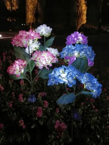 1 件 3 朵花太阳能花园桩灯，防水户外装饰草坪灯，带人造植物，非常适合主题餐厅、咖啡馆、婚礼派对、花园、公园和其他娱乐场所