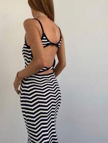 Frühling/Sommer Neu Schwarz & Weiß gestreiftes Kontrast-Farbstrick-Trägerkleid, figurbetontes, sexy rückenfreies, boho Musik-Festival-Urlaubs-leichtes Strickkleid, Neujahr - Schwarz und Weiss - Übersicht 10