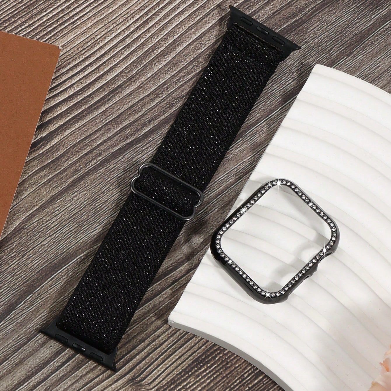 2Pcs/Set Protective Case And Watch Bands For 38 40 41 42 44 45 46 MM Compatible With IWatch Series 11 10 9 8 7 SE 6 5 4 3 2 1, Inlaid With Sparkling Rhinestone, High-Gloss Plating Black/Silvery/Golden, With BlingBling Stretchy Loop Wrist Straps, Best Accessories Set Compatible With Apple Watch