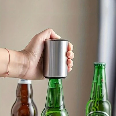 2 Piezas Abridor de botellas magnético de acero inoxidable - Fácil de presionar para cerveza, vino y refrescos - Herramienta de cocina esencial para bares en casa, regalo para el padre