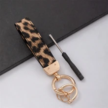 TTOBS 1pc Handmade Leopard Leather Car Key Chain With Unique Cherry Pendant - , Fashionable And Multifunctional Backpack Key Chain, Perfect Accessory For Backpacks. An Ideal Gift For St. Patrick's Day, Valentine's Day, Or For Your Beloved Lady. - Multicolor - View 16