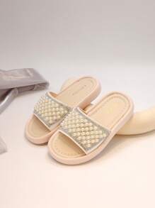 2025女童新款闪亮镶嵌珍珠亮钻时尚平底凉鞋舒适轻便休闲室内外休闲度假派对 - 白色 - 查看 3