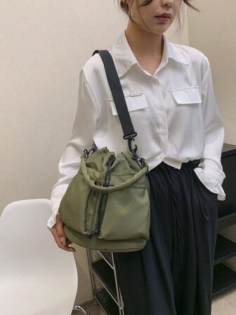 1 pieza Bolso de hombro de mujer de nailon con cordón, diseño versátil y deportivo, plegable, correa de hombro ajustable, múltiples bolsillos, ligero y de moda, adecuado para deportes y uso casual