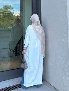 Plain Color Boat Neck Asymmetric Hem Batwing Sleeve Arabic Abaya, Muslim Abaya, Modest - White - View 3