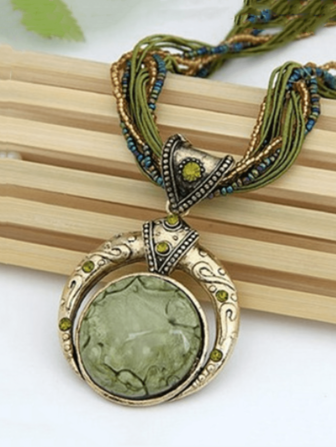 1PC Bohemian Green Colour Hand-Woven Pendant Necklace Vintage Women's Holiday Party Accessories Gifts