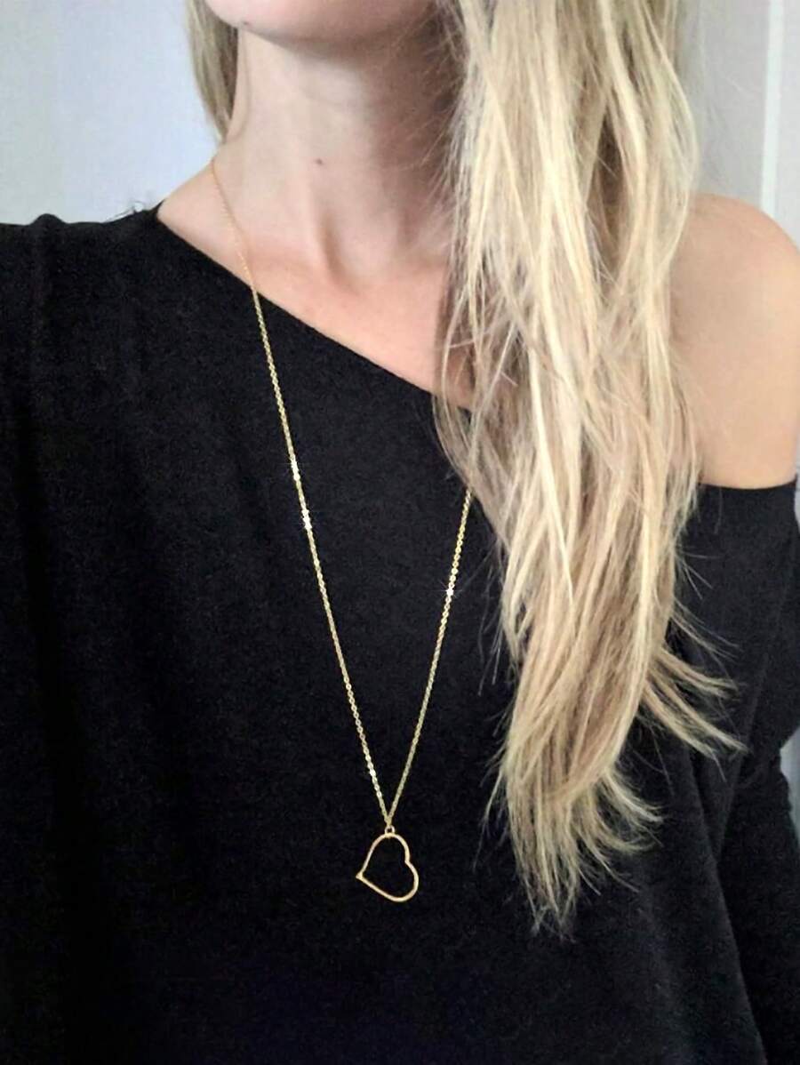 1pc Minimalist Geometry Hollow Love Pendantry Gold Long Necklace For Women Simple Silver Sweater Chain For Girls Charm Fall/Winter Jewelry For Women