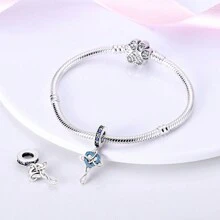 1 件银色闪亮蓝色珐琅锆石幸运星月亮爱花蝴蝶维京女巫凯尔特结饰品适合原创手链项链吊坠珠子适合 DIY 珠宝制作女士女孩日常珠宝配饰 - 銀色 - 查看 4