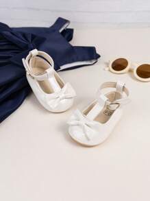 Cute Bowknot Decor Round Toe Flat Infant Princess Shoes For Girls - White - View 3