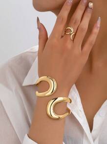 1 Set Of European & American Style Geometric Hollow Design Women Ring & Bracelet Set