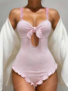 Costume da bagno intero da donna in stile romantico primaverile, in tessuto jacquard rosa, con spesse spalline e design con aperture sulla scollatura