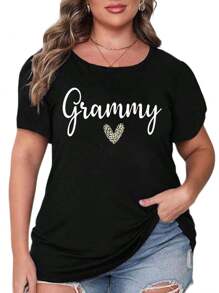 Oversized Style For Women, Grammy Leopard Heart T Shirt, Soft Fabric T-Shirt, Stylish And Comfortable T-Shirt, Funny T Shirt, Gift Tee, Oversize Type Shirt For Women, Perfect For Holiday Parties Or Gift Giving, Soft And Comfortable