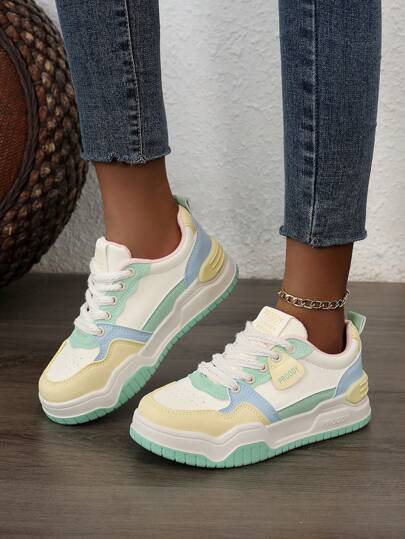 2025 Spring/Autumn Fashionable White Sneakers For Women, Korean Style Platform Skate Shoes, Breathable Non-Slip Lace-Up Casual Athletic Shoes