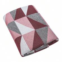 Jacquard Rug 2.00 M X 1.40 M Non-Slip Geometric Living Room Office Bedroom - Dalla Merah - View 3