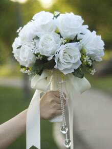 10英寸心形水晶新娘捧花，蕾丝蝴蝶结丝绸玫瑰婚礼仪式道具，毕业舞会礼物