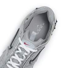 Nike Men Casual Athletic Shoes - 銀色 - 查看 7