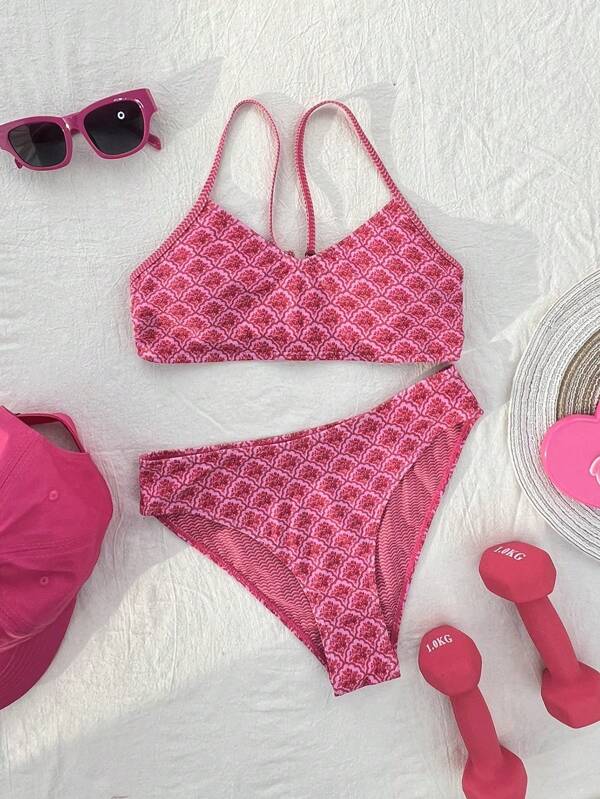 Costume da bagno da donna 2026 con stampa rosa rossa, stile dolce, sottili spalline e set bikini a due pezzi, outfit da vacanza per donna