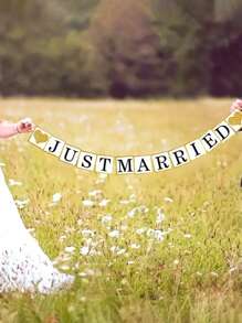 1pc-Wedding Banner Decoration Just Married Paper Wedding Wreath Supplies Proposal Engagement Sign Outdoor Party Bride Room Photo Decoration, Gold Glitter Just Married Sign Wreath Used For Bridal Tea Party Decoration, Photo Props And Car Decoration