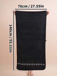 1 pièce Serviette de bain en polaire corail avec broderie exquise de couleur unie ou 1 pièce Serviette, surface douce, absorbante et moelleuse, convient pour la salle de bain, l'hôtel, la salle de sport, les voyages, les cadeaux, le salon, les sports, l'extérieur, la plage, l'école, la rentrée scolaire, les accessoires de voyage, les articles essentiels pour la maison, la serviette, les soins de la peau - Noir - Voir 6