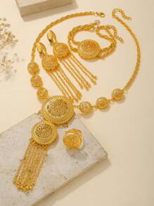 5pcs/Set Fashion Gold Plated Jewelry Set, Round Flower Cutout Yellow Gold Necklace Bracelet Earrings Ring, Suitable For Women's Holiday Wear, Wedding Jewelry