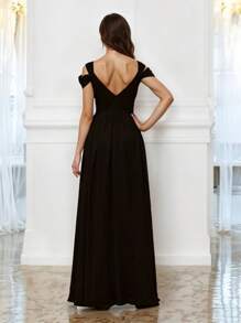 Vestido Largo Elegante con Hombros Descubiertos con Escote en V y Abertura en la Pierna - Negro - Ver 3
