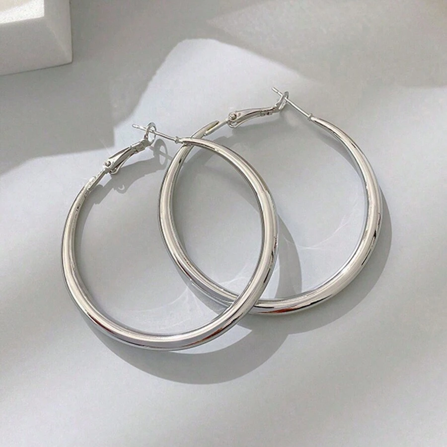 1 Pair Iron Hoop Earrings, Suitable For Women Daily Wear