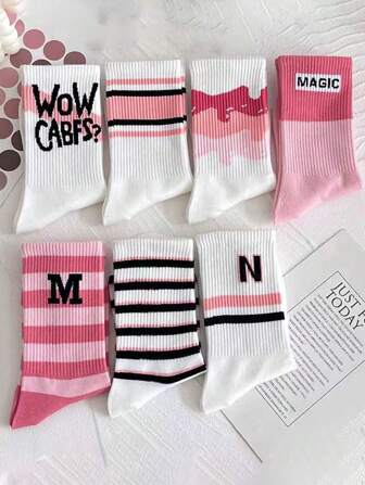 3雙裝女士（款式隨機）四季通用粉色ins風時尚百搭字母長筒學生百搭透氣中筒襪