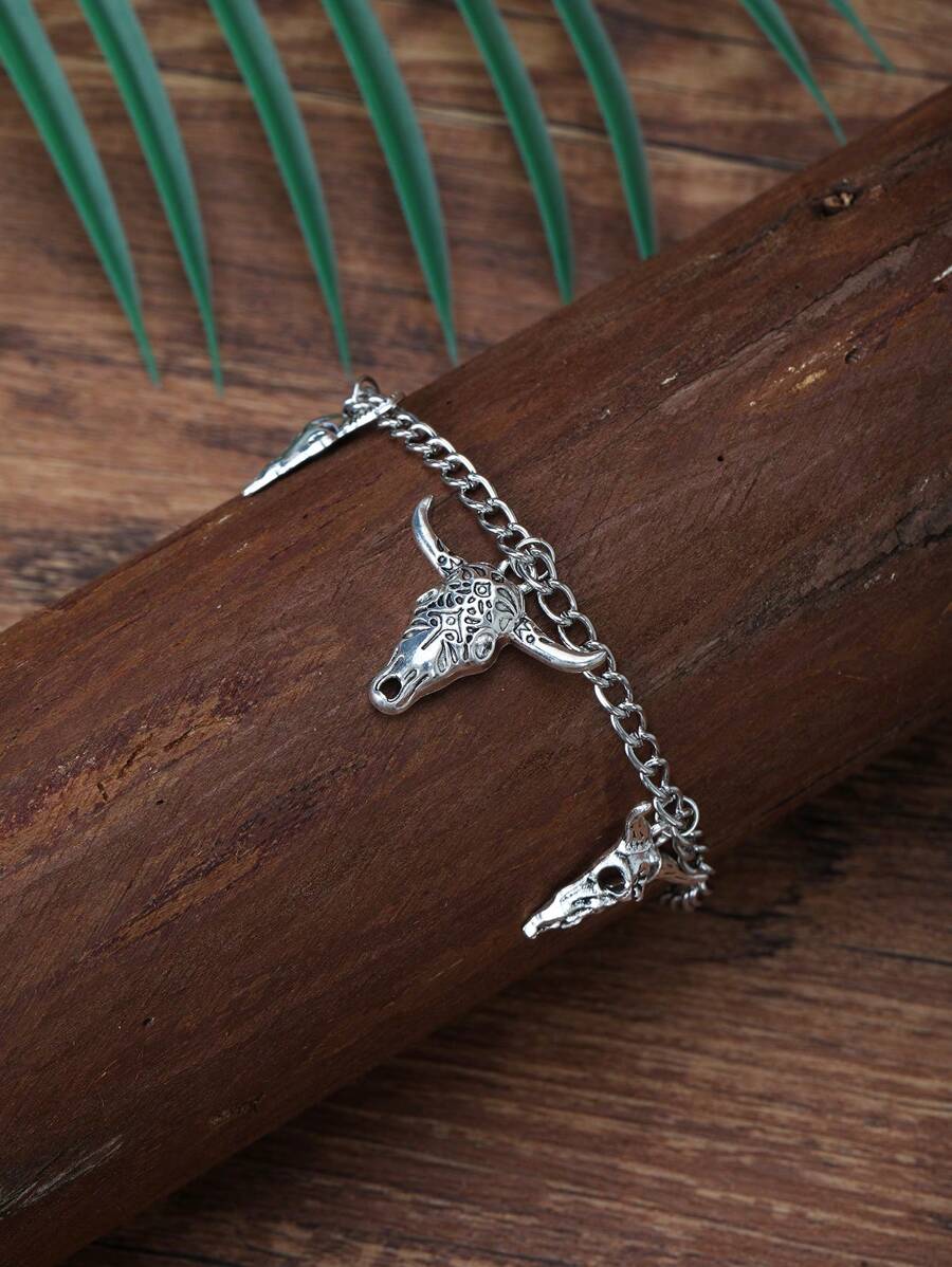 1pc Vintage Retro Bull-Shaped Pendant Bracelet, European And American Fashion
