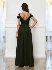 Vestido Largo Elegante con Hombros Descubiertos con Escote en V y Abertura en la Pierna - Verde militar - Ver 3