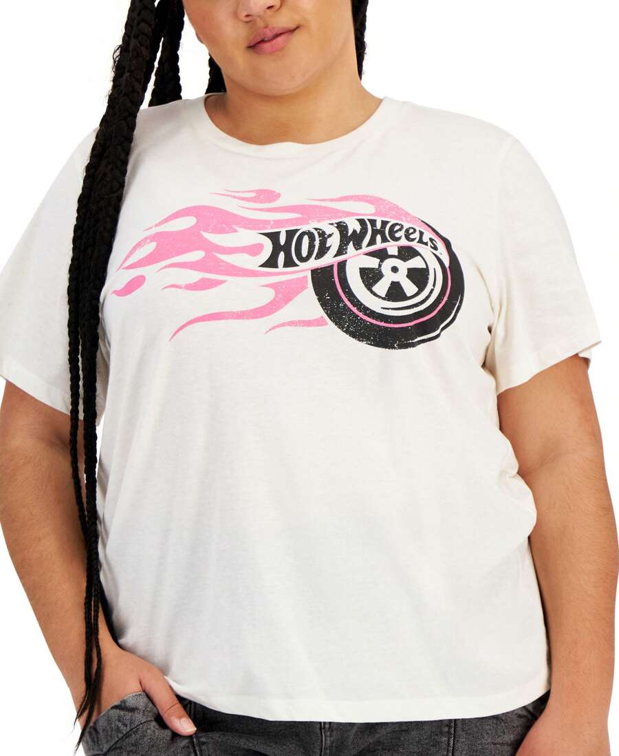 Trendy Plus Size Flaming Hot Wheels T-Shirt