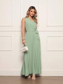 Sleeveless Pleated Maxi Dress With V-Neck And Adjustable Waist - Elegant And Versatile For Events - Màu xanh Bạc hà - Xem 4