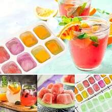 4 bandejas de silicona: Utensilios de cocina multifuncionales adecuados para congelar cócteles, whisky, etc. - Apilables con tapas removibles a prueba de derrames, bandeja de hielo para refrigerador, accesorios de almacenamiento de cocina, adecuados para usar en la cocina, artículos de almacenamiento de cocina, cubo y bandeja de hielo de verano, accesorios de cocina