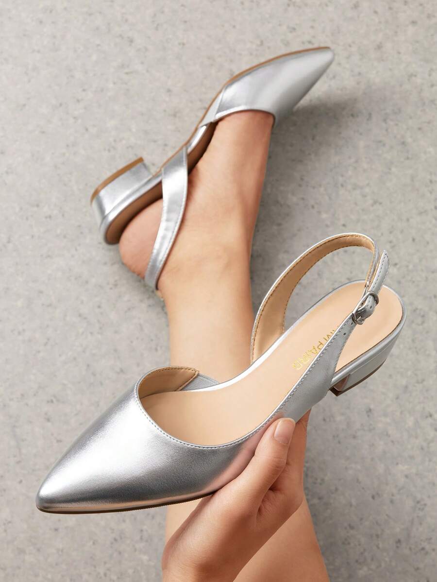 Womens Slingback Kitten Low Block Heels Pumps Closed Pointed Toe Elegant Comfortable Dressy Pumps Wedding Casual Dress Shoes - 銀色 - 查看 1