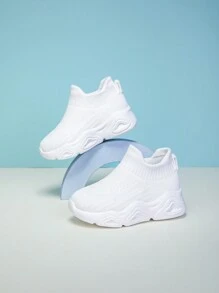 New Kids Casual Lightweight Breathable Mesh Slip-On Outdoor Sports Shoes, Soft Sole, Anti-Skid, Suitable For All Seasons