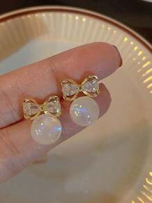 1 对奢华精致蝴蝶结珍珠耳钉