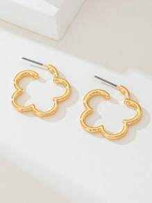 1 Pair Fashion Elegant Smooth Hollow Clover Earrings, Delicate & Chic Luxury Hoop Earrings For Women, Versatile For All Seasons