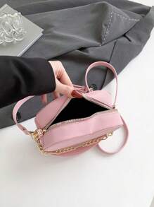Heart-Shaped Sweet Handbag With Heart Chain Decor, Matte Finish Shoulder Bag For Women, Elegant Valentine's Day, New Year Matching Crossbody Bag