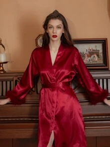 1pc Feather Bridal Robe, Wedding Party Robe, Bride Sleepwear, Embroidered Letter Satin Robe, Customized, Bridesmaid Gift, Home & Bathroom Decor