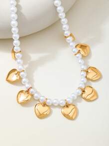 1 Classic Faux Pearl Necklace Paired With Heart-Shaped Pendant Necklace Suitable For Daily Dating And Gift Giving