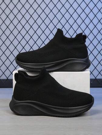 New Lightweight Breathable Mesh Slip-On Casual Sports Shoes For Teens, Soft Comfortable Non-Slip Rubber Sole, Suitable For All Seasons