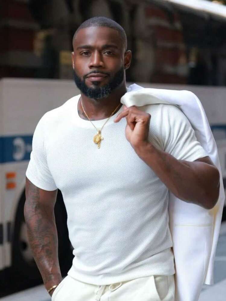 Camiseta Masculina Casual modelagem Slim moda Social Básica - Branco - Visão 10