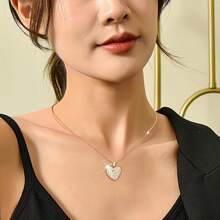 Collier pendentif personnalisé avec nom gravé, cœur et aile - Bijou en cristal personnalisé, en acier au titane, convient comme cadeau pour la Saint-Valentin, l'anniversaire, la petite amie, l'anniversaire de mariage et la Fête des Mères - Multicolore - Voir 4