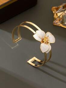 1pc Sweet & Lovely Floral Decor Casual Style Bangle Bracelet, Without Gift Box - White - View 3