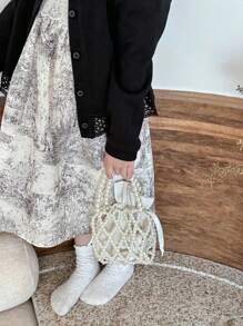 1 Piece Of Girl's Fishnet-Shaped Mesh Pearl Drawst Ring Drawstring Closure, Fashionable Princess Porta Ble Hollow Beaded Children's Crossbody Bag, Suita Ble For Children's Dressing Or Daily Use In Spring A Nd Summer Festivals