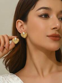 VceTd 1 Pair Elegant Oval Faux Pearl Asymmetrical Geometric Arc Textured Earrings, Low Allergy Jewelry With High-End Vibe, Suitable For Parties And Daily Wear - Yellow Gold - View 3