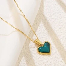1pc Minimalist Cute Style Colorful Heart-Shaped Stainless Steel Pendant Necklace, Suitable For Women's Daily Outfit