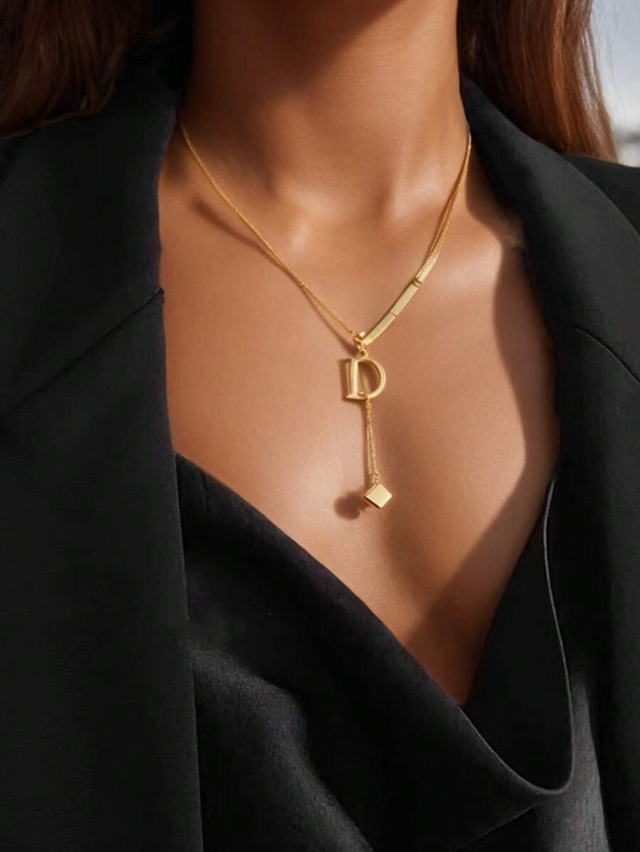 1 件款式不锈钢 18k 镀金字母吊坠项链 | 风格个性化优雅 | 高贵点缀 | 日常外出派对配饰 | 节日生日礼物 - 金色 - 查看 1