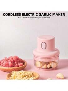 1Pc Electric Garlic Pounder Family Outdoor Party Mixer Three-Blade Mixing Is Safe, Stable And Fast Convenient And Quick To Clean, Easy To Carry Outdoor Appliances, Takes Up Little Space Suitable For Mixing Garlic, Peppers, Vegetables, Etc.