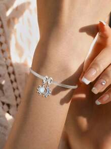 1Pc Fashionable Moon And Star Charm Bead Fit For Women Bracelets Bangles DIY Jewelry Making And Daily Outfit Matching Jewelry Decoration For Girls