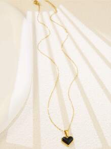 1pc Minimalist Cute Style Colorful Heart-Shaped Stainless Steel Pendant Necklace, Suitable For Women's Daily Outfit